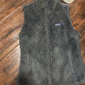 Patagonia vest size medium